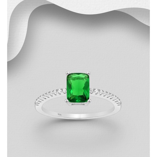 Bague argent 925, et diamants synthétique  et CZ Vert