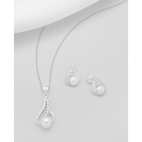 Ensemble boucles d'oreilles et pendentif  argent 925 ornés de perles d'eau douce CZ