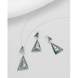 Ensemble boucles d'oreilles et pendentif triangulaires  argent 925 décorés de marcassite et d'abalone